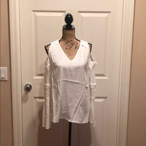 Very J white cold shoulder, long sleeve top